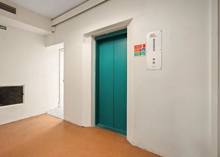 Budgetel- Kong Oscarsgate 22 * Bergen