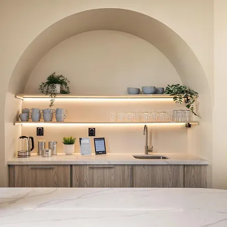 New July 2026! Breeze - Self Service Hostal