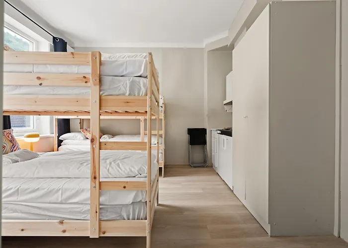 Budgetel- Kong Oscarsgate 22 *